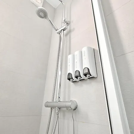 M&m Relax Τορεβιέχα